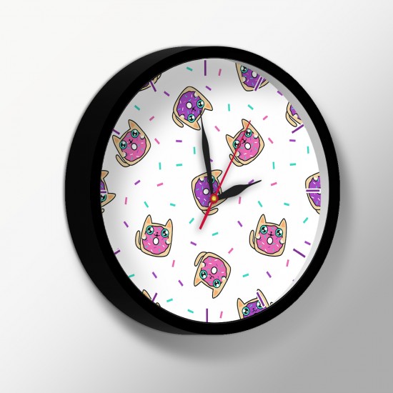ساعت دیواری طرح گربه های دوناتی