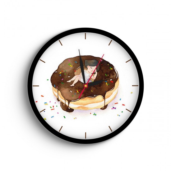 ساعت دیواری طرح تخت دوناتی