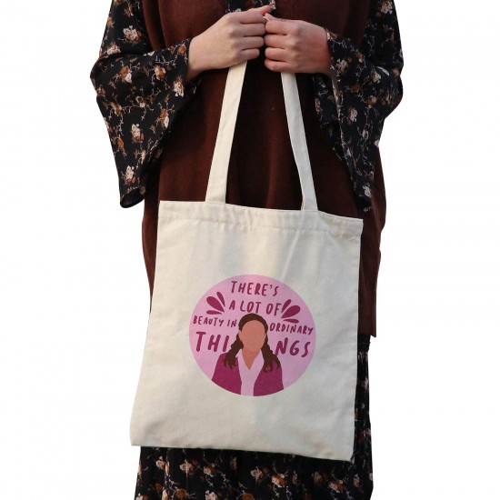 تت بگ متقال طرح  مینیمال پم بیزلی در سریال آفیس