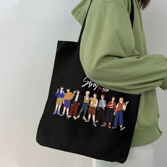 تت بگ متقال مشکی طرح stray kids