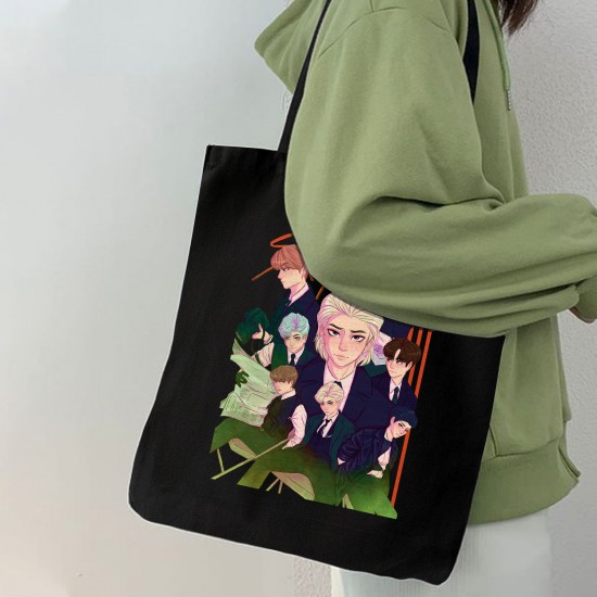 تت بگ متقال مشکی طرح stray kids anime ۲