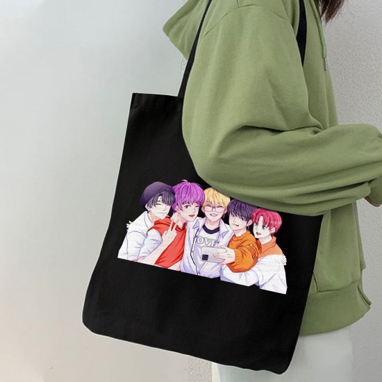 تت بگ متقال مشکی طرح tomorrow x together selfie