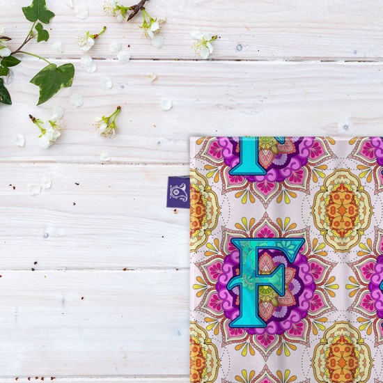 کادوپیچ پارچه‌ ای طرح حرف F ماندالا