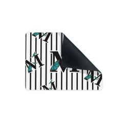 موس پد طرح حرف M پروانه ای