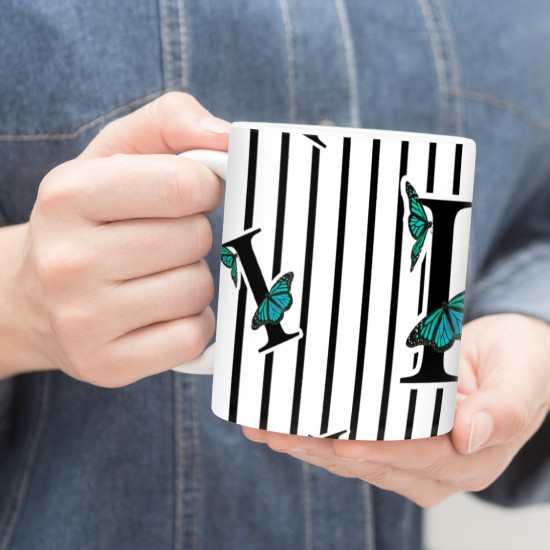 ماگ طرح حرف I پروانه ای
