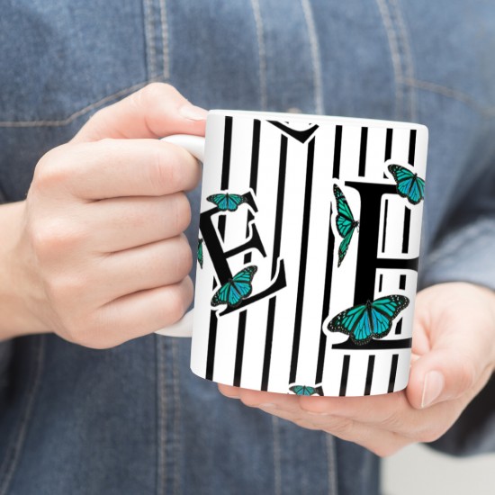 ماگ طرح حرف E پروانه ای