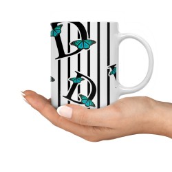 ماگ طرح حرف D پروانه ای