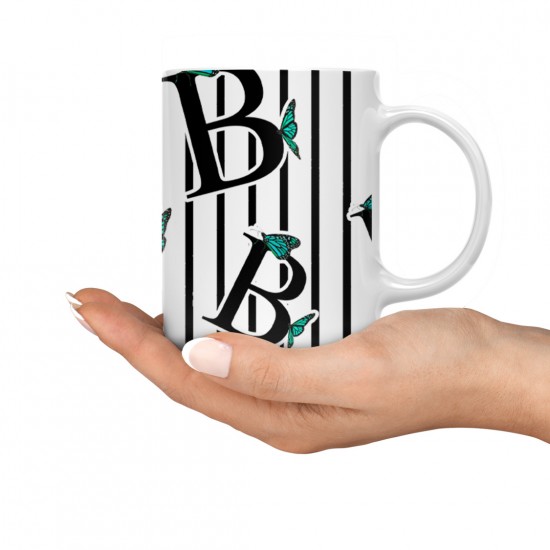 ماگ طرح حرف B پروانه ای