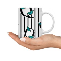 ماگ طرح حرف Q پروانه ای