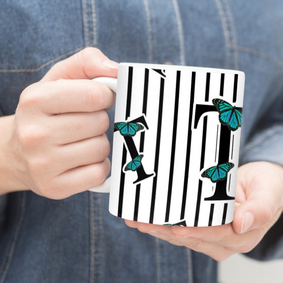 ماگ طرح حرف T پروانه ای