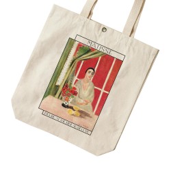 تت بگ متقال طرح ژست جلوی پرده بالا رفته از ماتیس