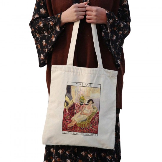 تت بگ متقال طرح ژست نشسته، فرش راه راه از ماتیس