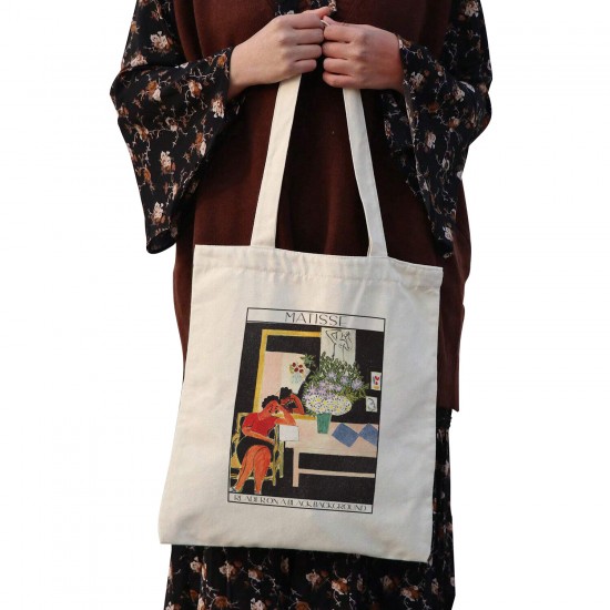 تت بگ متقال طرح کتابخوان جلوی پس زمینه مشکی از ماتیس