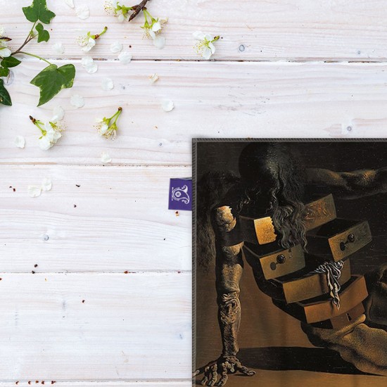 کادوپیچ پارچه‌ ای طرح کابینت انسان شکل از دالی