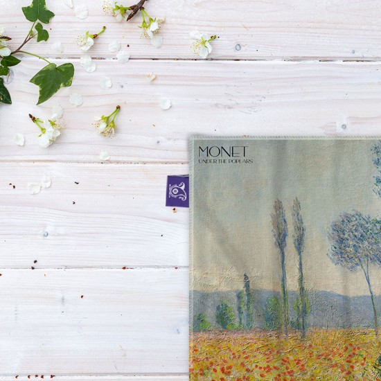 کادوپیچ پارچه‌ ای طرح زیر صنوبر ها از مونه