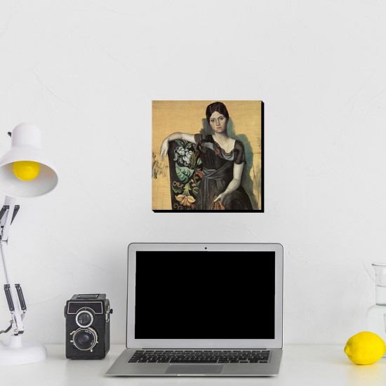 تابلو شاسی طرح اولگا روی صندلی راحتی از پیکاسو