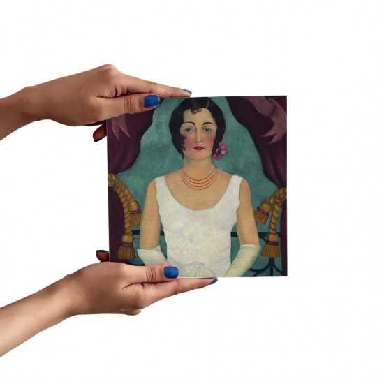 تابلو شاسی طرح پرتره زن سفیدپوش از فریدا