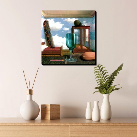 تابلو شاسی طرح ارزش های شخصی از ماگریت