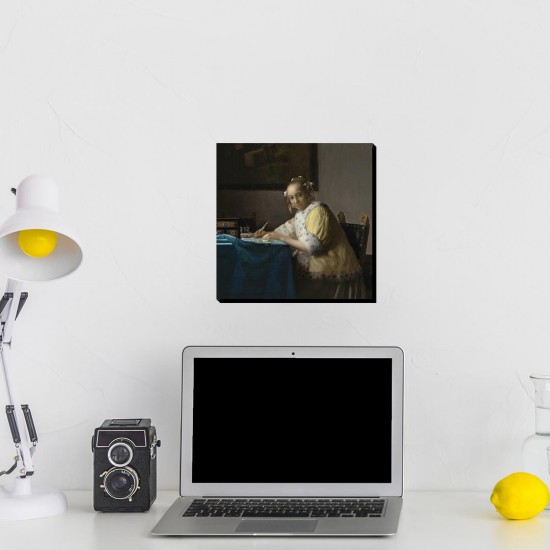 تابلو شاسی طرح خانمی در حال نوشتن از ورمر